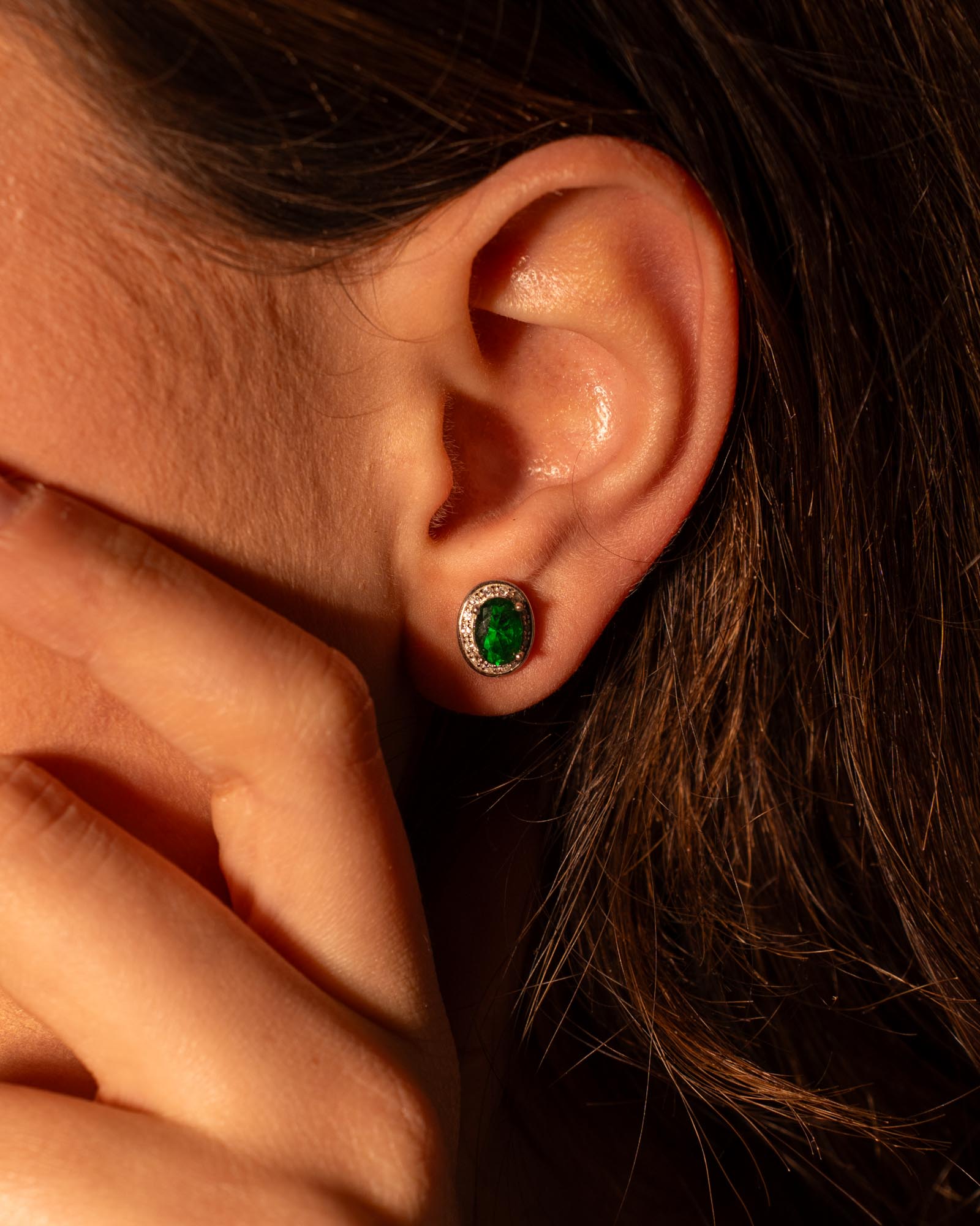 ORECCHINI LINEA KATE ZIRCONE OVALE VERDE IN ARGENTO 925