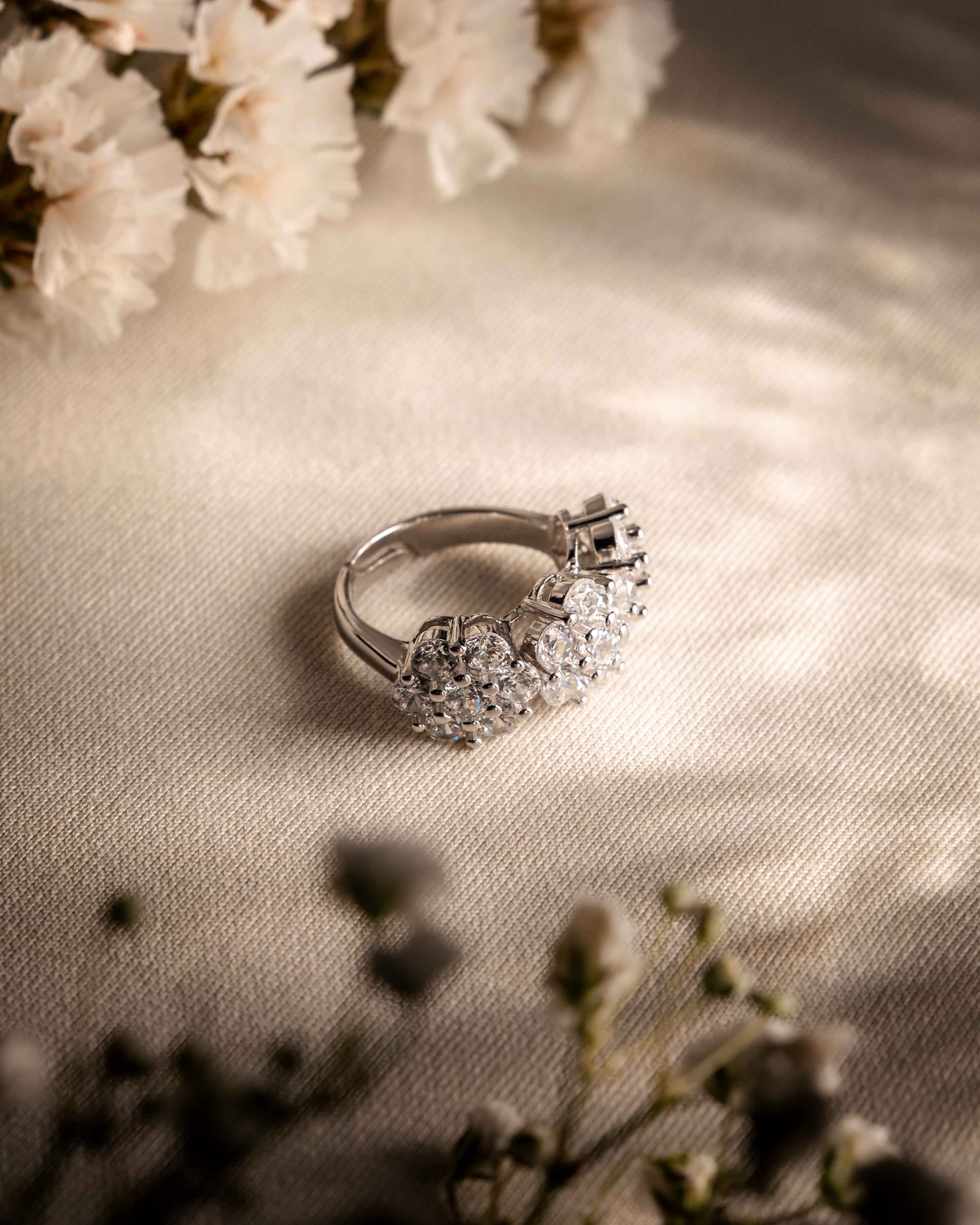 ANELLO LINEA MERY IN ARGENTO 925 TRE FIORI ZIRCONI