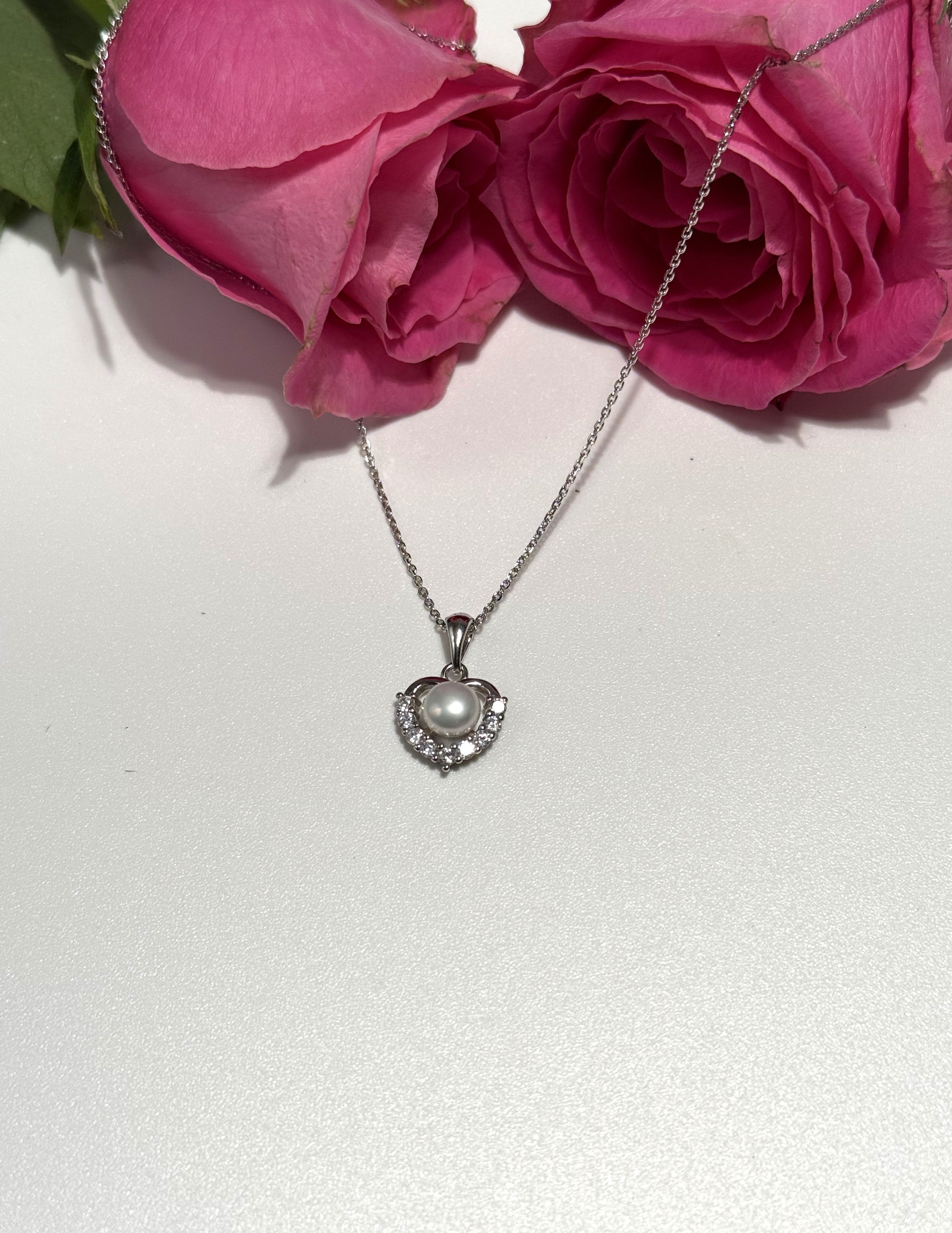 COLLANA LINEA VANNA CON PERLA E ZIRCONI IN ARGENTO 925