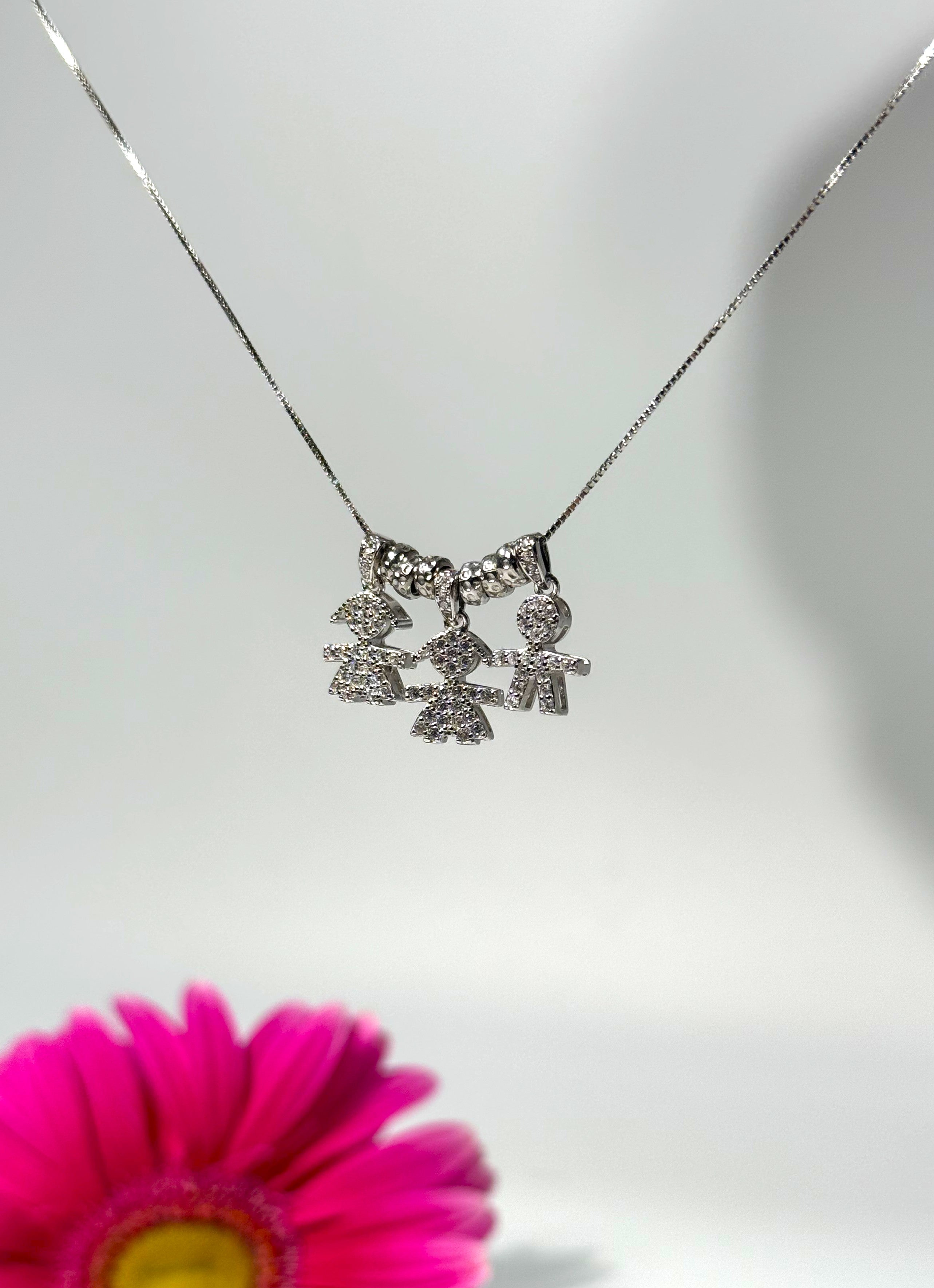 COLLANA CON TRE CIONDOLI,2 BIMBA 1 BIMBO ZIRCONATO (1.5CM) IN ARGENTO 925