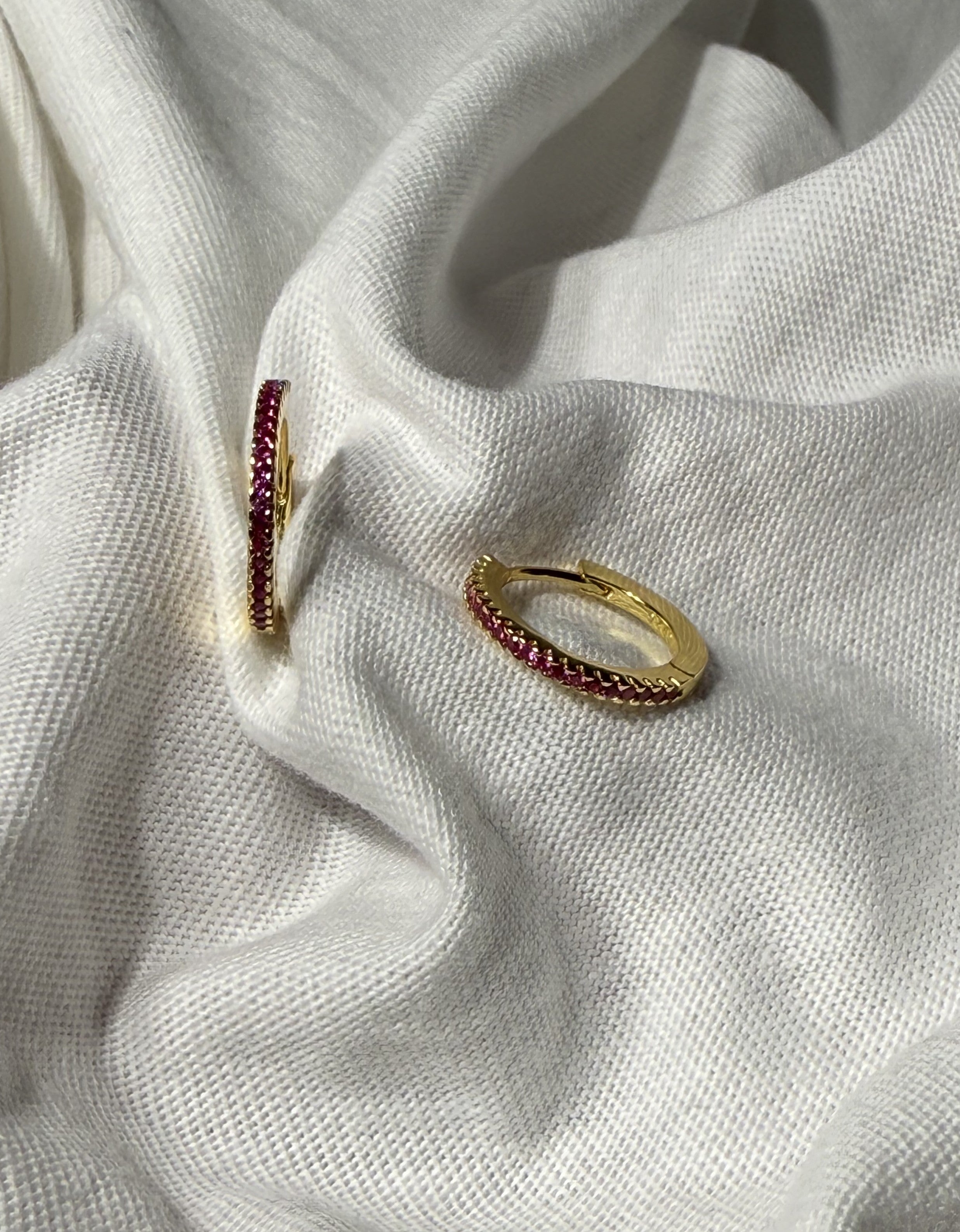 CERCHIETTO ADELE ARGENTO 925 COL.ORO ZIRCONI MAGENTA