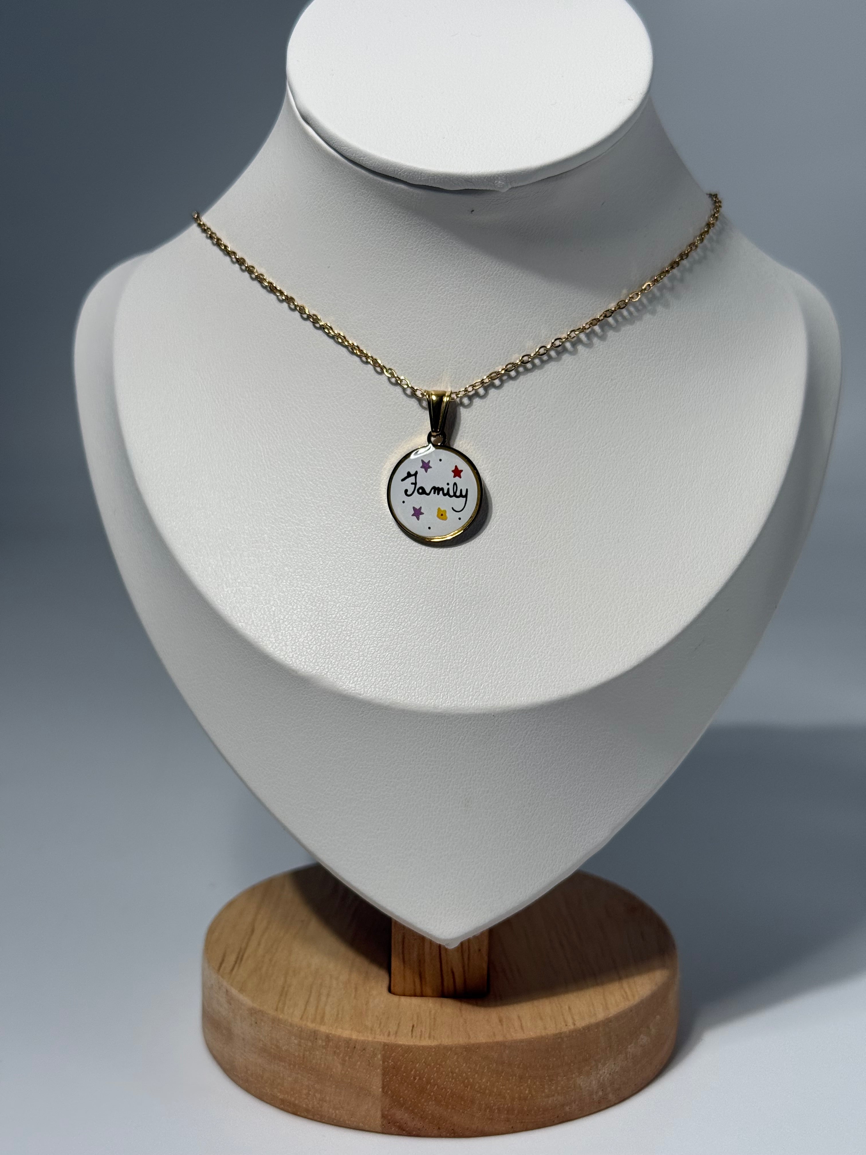 COLLANA FAMILY