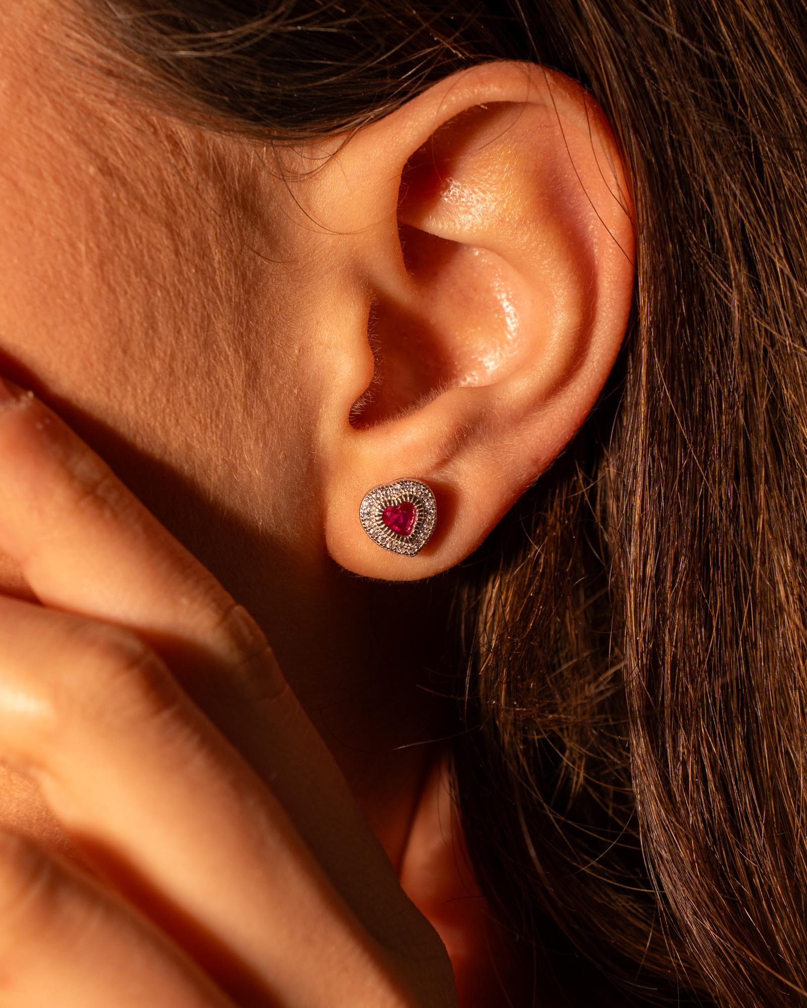 ORECCHINI LINEA MAYRA CUORE MAGENTA ARGENTO 925 E ZIRCONI
