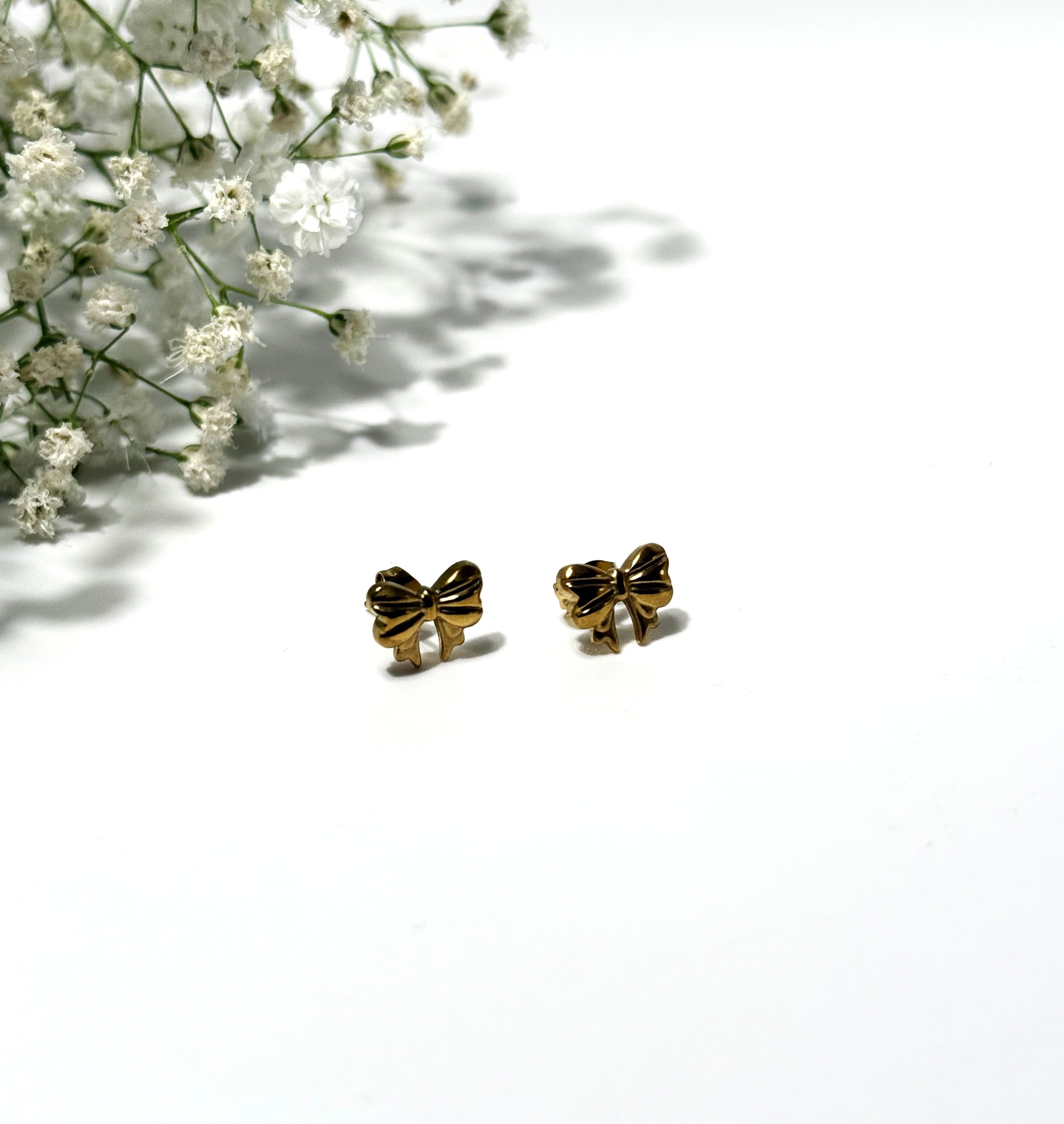 ORECCHINO FIOCCHETTO ACCIAIO 304 GOLD