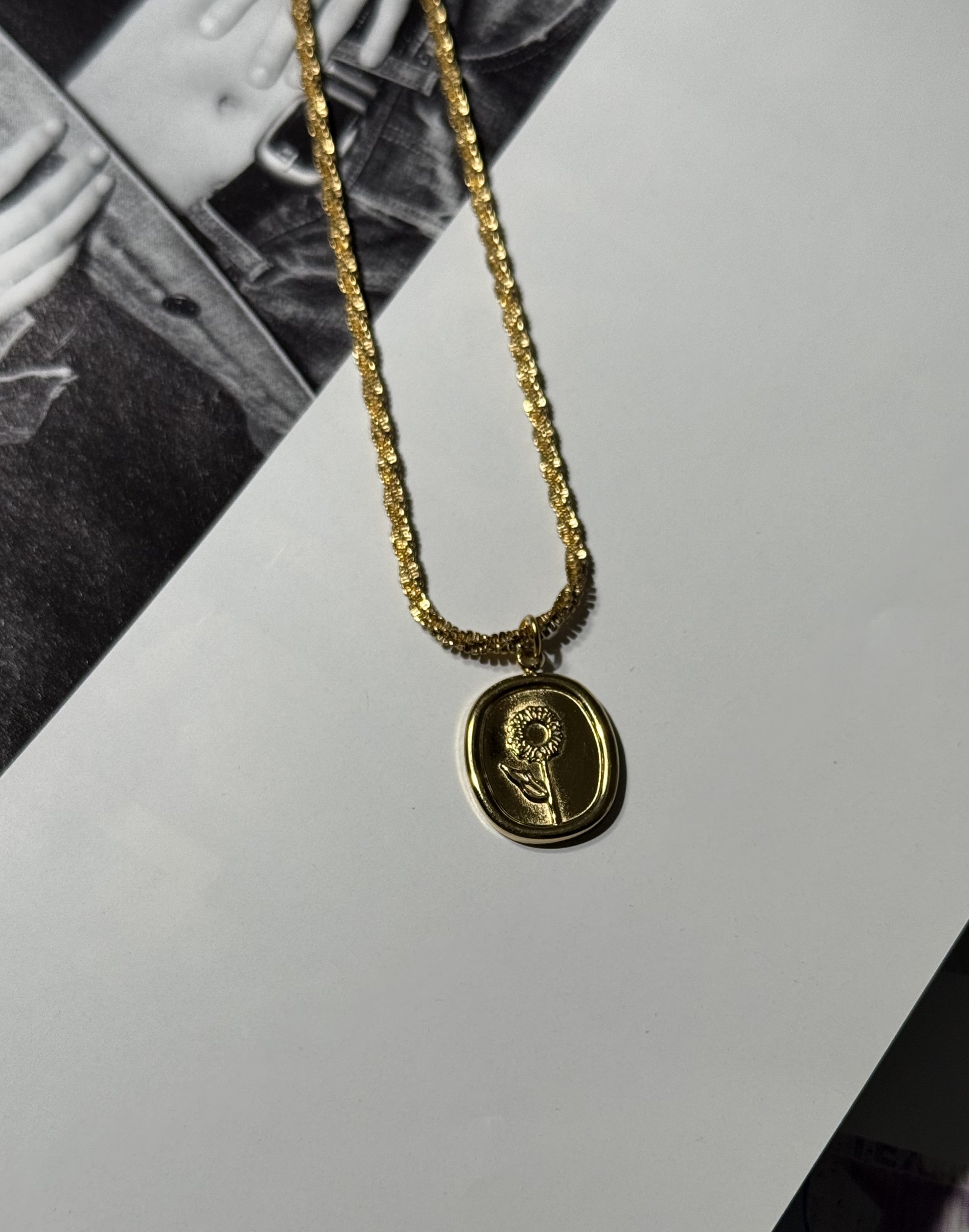 COLLANA MEDAGLIA FIORE ACCIAIO 304 GOLD