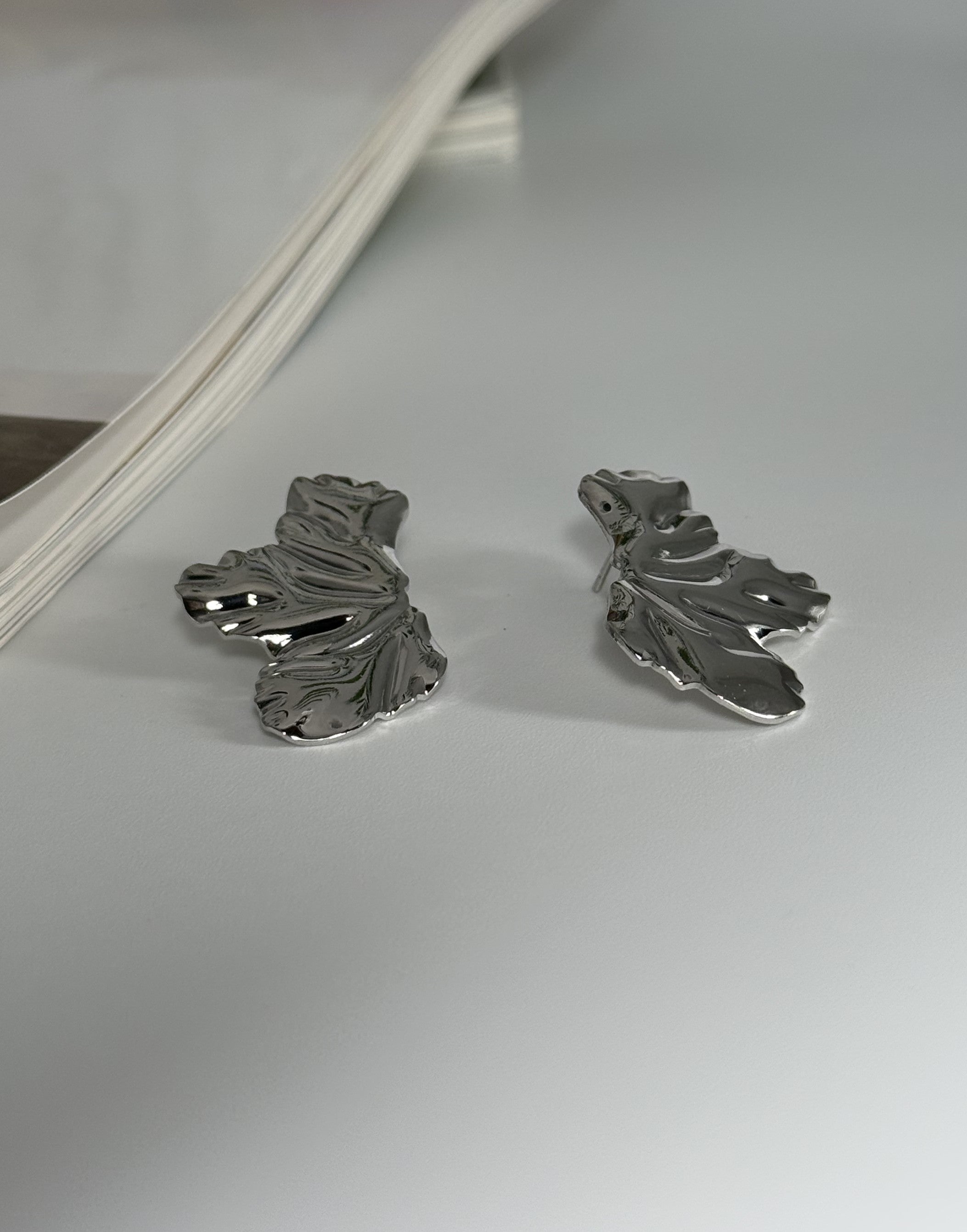 ORECCHINI FOGLIA ACCIAIO 304 SILVER